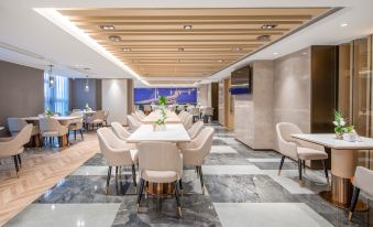 Atour Hotel Shenzhen longhuaGuanlan High-tech Park