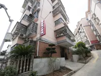 Dexin Business Hotel