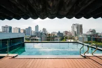 Derive Boutique Villa & Apartment Da Nang - Beach