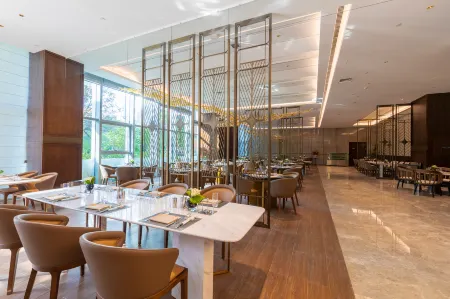 V-Continent WuHan Hotel Отели рядом с достопримечательностью «Wuhan University of Science and Technology Department of Physical Education (Maojiawan)»