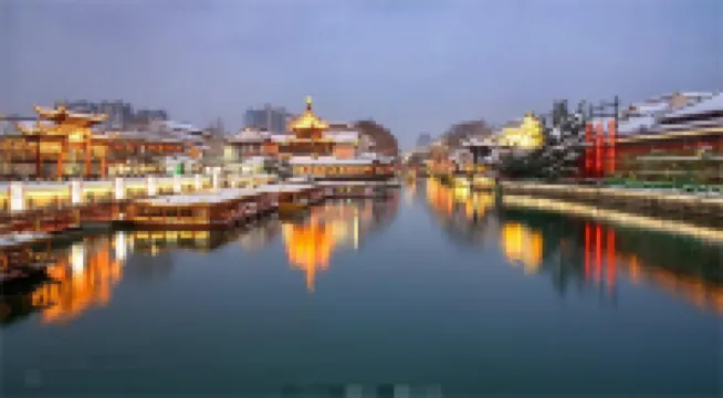 藍灣假日公寓（南京南站店）