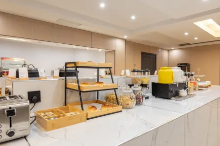 Feiyue Hotel (Hai'an Bus Station) Отели рядом с достопримечательностью «Kongzi Square»