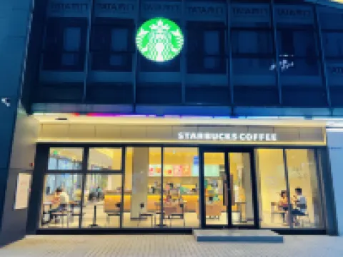 美季精選公寓（開平東滙城店）