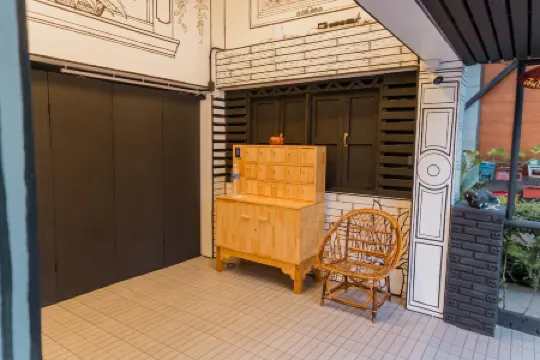 RoomQuest Chiang Mai Tha Phae