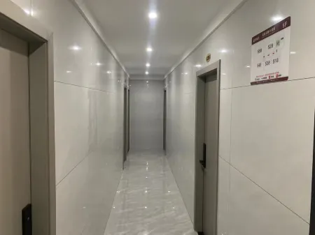 Yixin Hotel Отели рядом с достопримечательностью «Bailu Temple»