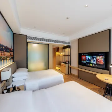 Weiyenei International Hotel (Handan Wei County Development Zone)