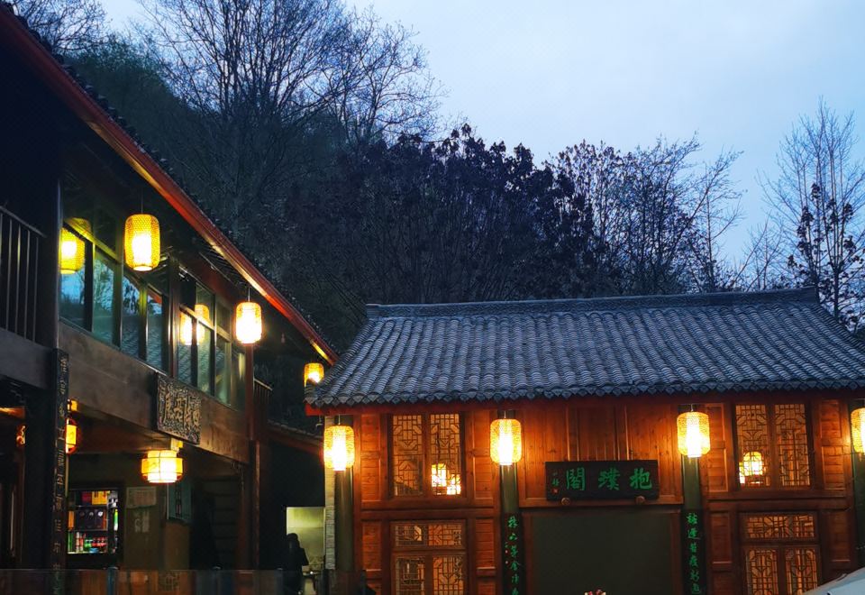 Kangxian Wufu Linmen Homestay