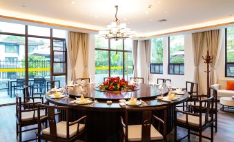 Qingcheng Tianren Hotel