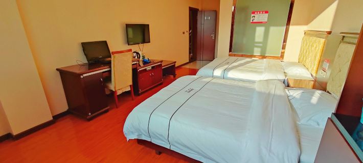 Furui Hotel Lichuan otelleri