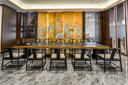 Dingbian Tianbao Hotel Отели в г. Динбянь