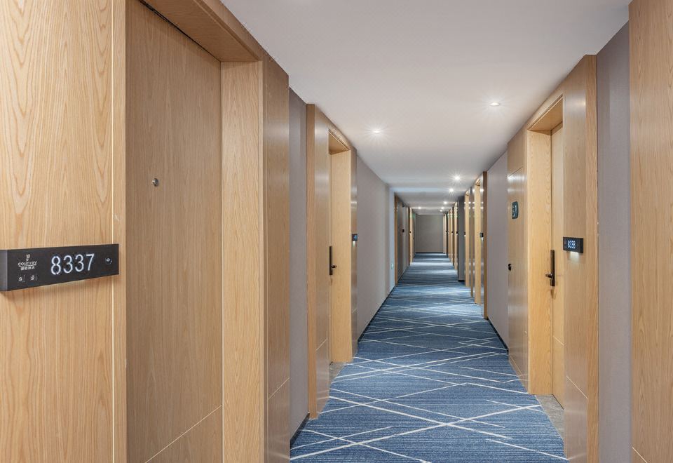 컨트리 인 앤 스위트 바이 라디슨 호텔의 객실