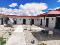 Ban shan Xue min su (Zhongba youyi road branch) - Homestays