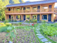 維西望山民居 響古箐傈僳族傳統村落附近的飯店