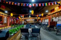 Yue Leshan River View Hotel(Shangzhongshun commercial street branch) - Barer
