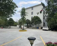 双雅民宿（雅安碧峰峡） - 駐車場