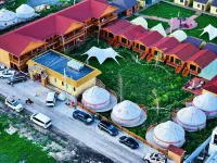 Nilka County Gudaoshan Homestay (Tangbula Monkete Scenic Area)