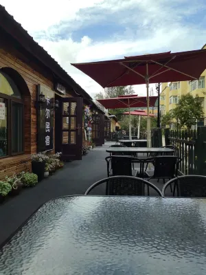 Karl Homestay Hotel dekat Erlong Mountain Film Base
