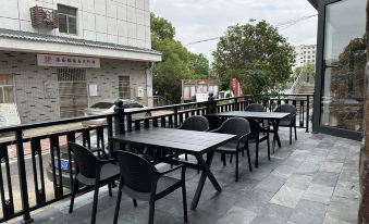 Lushan Weixuange Homestay (Lushan Scenic Area East Gate)