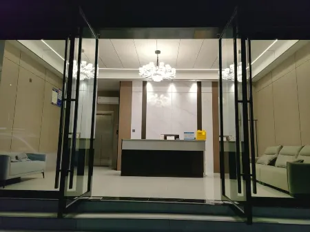 Jiamusi Hotel (Enshi Railway Station Branch) Отели рядом со станцией Enshi Railway Station