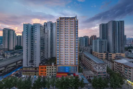 Lavande Hotel Tongzi high speed rail east station