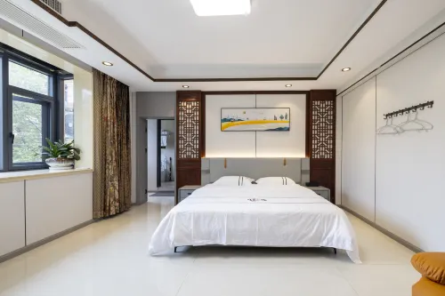 ‌Elegant Ink Haven