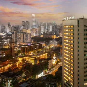 MOMENTUM Hotel (Wuhan Jiangtan Jianghan Road Pedestrian Street Branch)