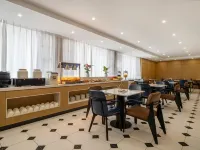 Rezen Huasheng Hotel (Linzhi Hong Kong Road Shopping Street Store) Hotels in Nyingchi