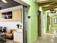 Banshanlu Hostel - New