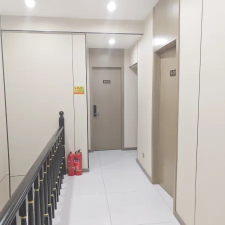 Yating Express Hotel