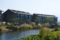 Friends Zen Yu Homestay - parking