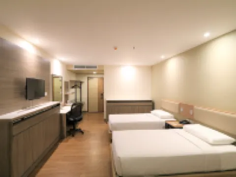 โรงแรมการ์เด้นออร์คิด โรงแรมในซัมโบอังกา