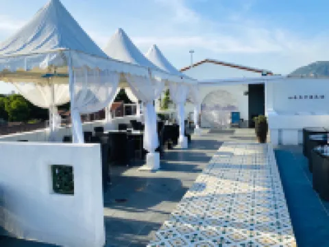 Xiyu Guesthouse โรงแรมใกล้ถนนตะวันตก