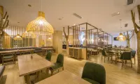 โรงแรมแกรนด์หมินชาน - พร้อมอาหารเช้า