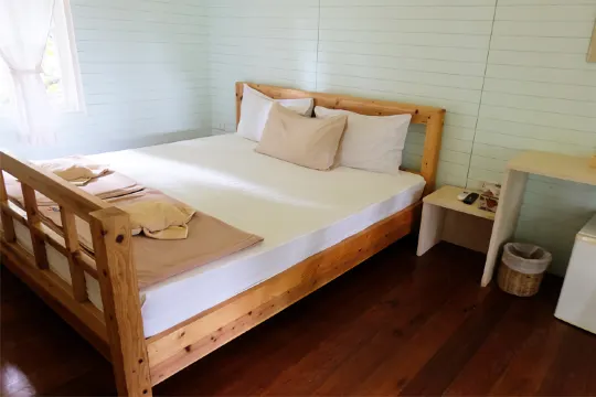 ห้องพัดลม วิวสวน