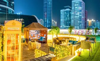 Garden Hotel by LuxCabins (Shenzhen Futian Convention and Exhibition Center Gangxia Subway Station)