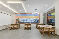 A bed and breakfast in front of Huangshan Mountain Hotels in Huangshan
