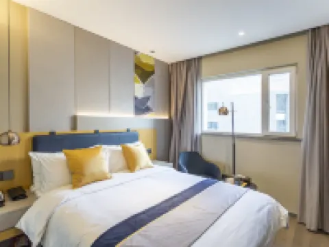 Homeinn Selected Hotel (Chaoyang Jianping Railway Station Xinyu Central Park) Hotels in Jianping