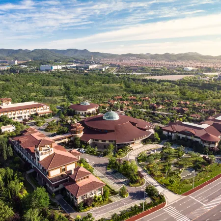 Holiday Inn DALIAN HOT SPRING by IHG