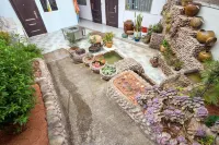 Chuxiong Tea Language Qingxin Countryside Homestay