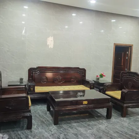 Shanyang Manchuan Chuanshan'e Homestay