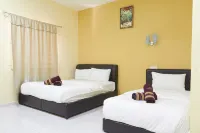 Dhania Cenang Beach Motel