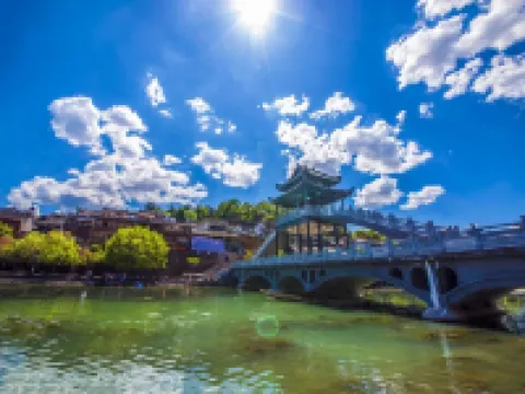 Mengyuan Tuojiang Inn โรงแรมในเฟิ่งหวง