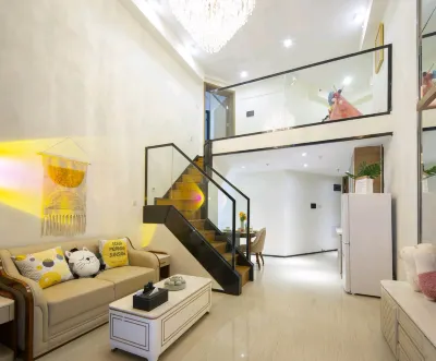 Xiyue luxury Seascape Resort Apartment (Danzhou Haihua Island Store)