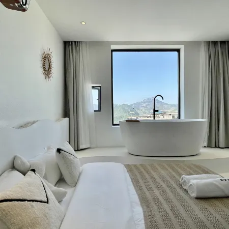 Kaili Xiaolu Homestay (Kaili Store)