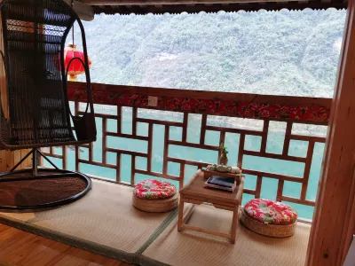 Fuyang Jubaoyufu Inn Hotels near Gongtan Ancient Town
