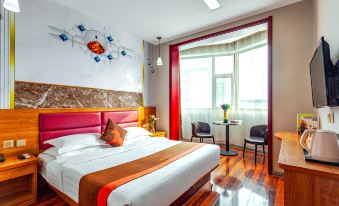 Junyi Chain Hotel (Taiyuan Liuxiang West Square Railway Station Metro Station Branch)