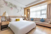 Nantai Crystal Hotel (Chongzhou Branch)