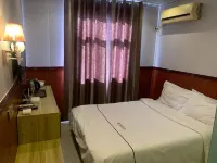 Xinxiang Home Inn (University Town) - ที่มีที่จอดรถ