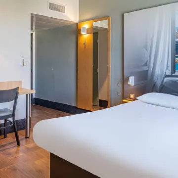 B&B Hotel Marseille Euromed Отели рядом с достопримечательностью «Дворец Лоншам»