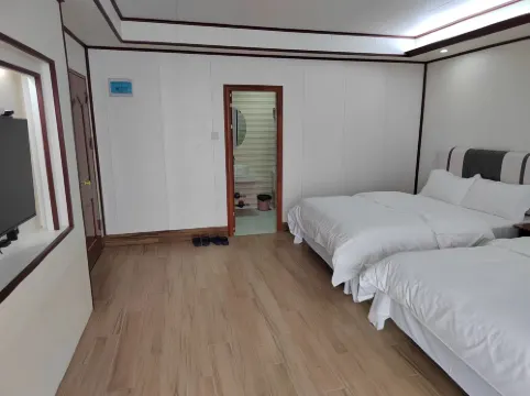 Zhongshan Haoyue Apartment